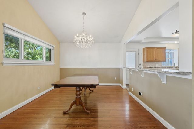 613 LEAMINGTON Avenue, Wilmette, IL 60091