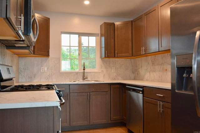 9149 Rosedale Drive B, Spring Valley, CA 91977