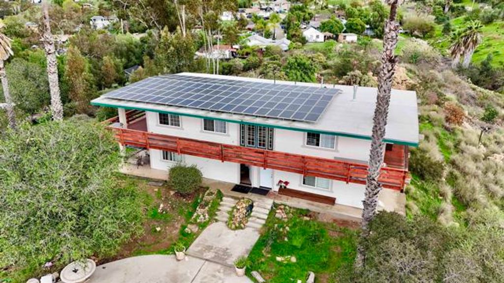 9149 Rosedale Drive B, Spring Valley, CA 91977