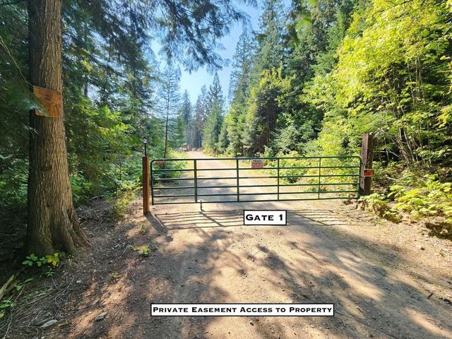 1700 Hershaw Rd, Newport, WA 99156