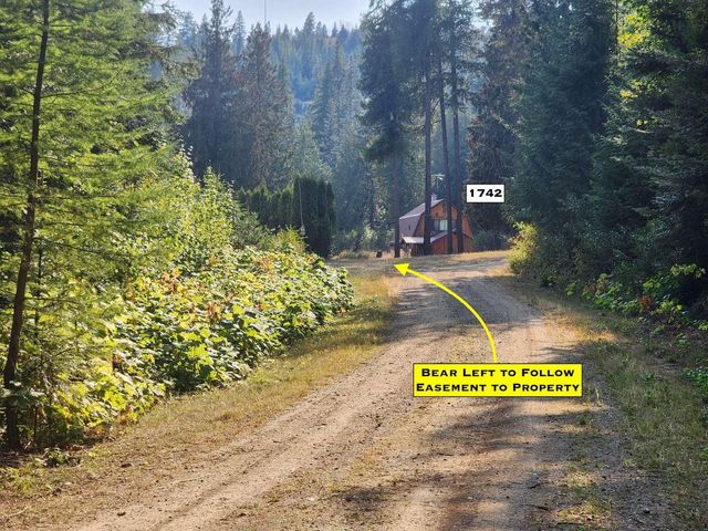 1700 Hershaw Rd, Newport, WA 99156