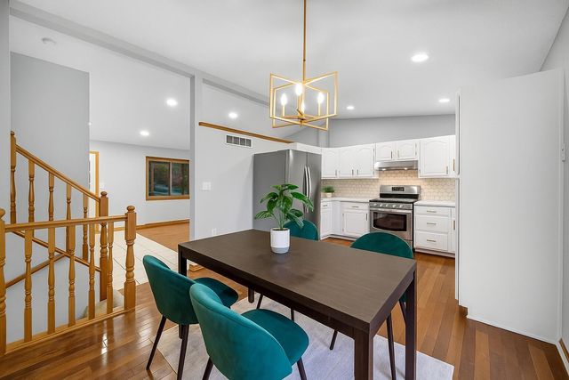 1409 Independence Drive, Hobart, IN 46342