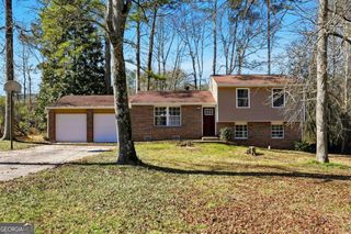 3579 Bramblevine Circle, Lithonia, GA 30038