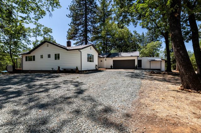 22161 State Highway 88, Pine Grove, CA 95665
