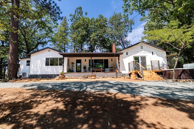 22161 State Highway 88, Pine Grove, CA 95665