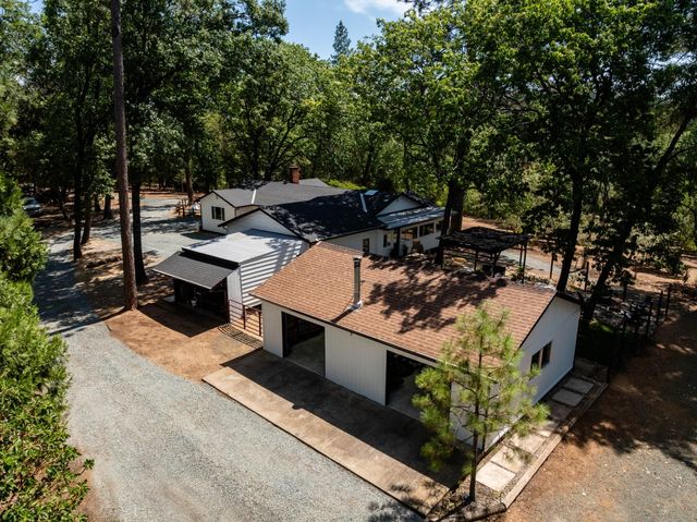 22161 State Highway 88, Pine Grove, CA 95665