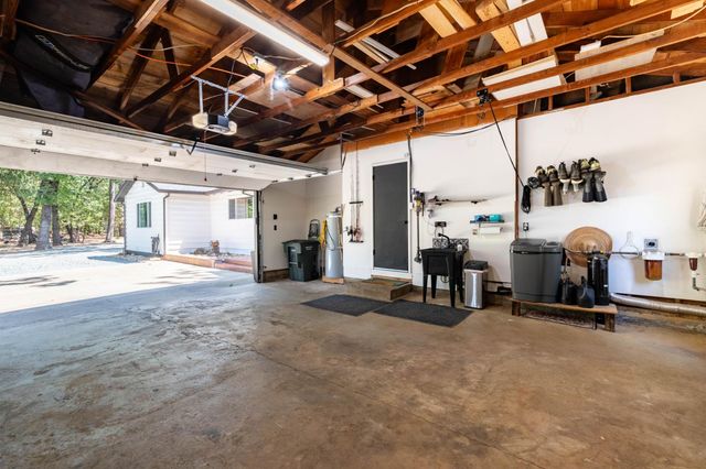 22161 State Highway 88, Pine Grove, CA 95665
