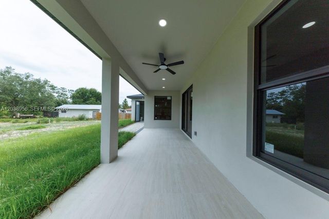 814 Calyton Avenue, Lehigh Acres, FL 33972