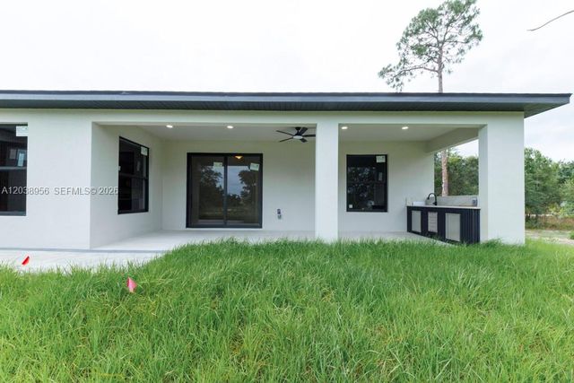 814 Calyton Avenue, Lehigh Acres, FL 33972