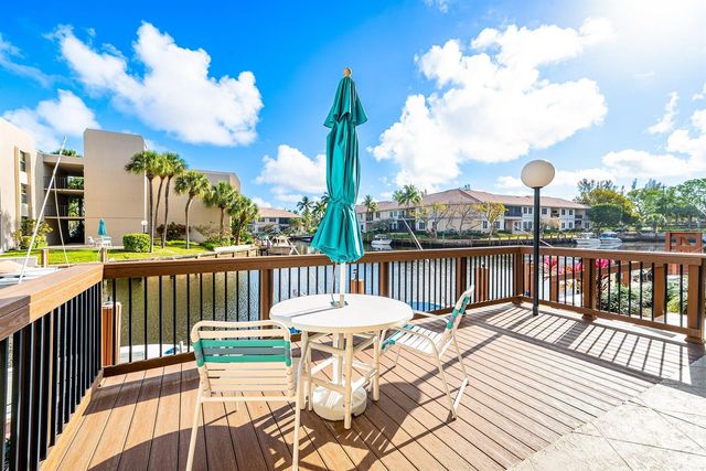 6 Royal Palm Way 605, Boca Raton, FL 33432