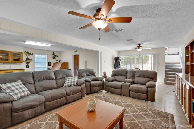 9225 Rhett Circle, Shreveport, LA 71118