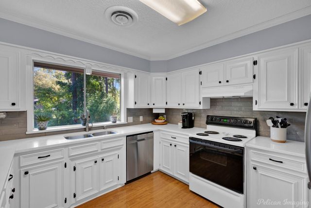 9225 Rhett Circle, Shreveport, LA 71118