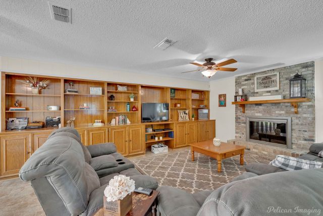 9225 Rhett Circle, Shreveport, LA 71118