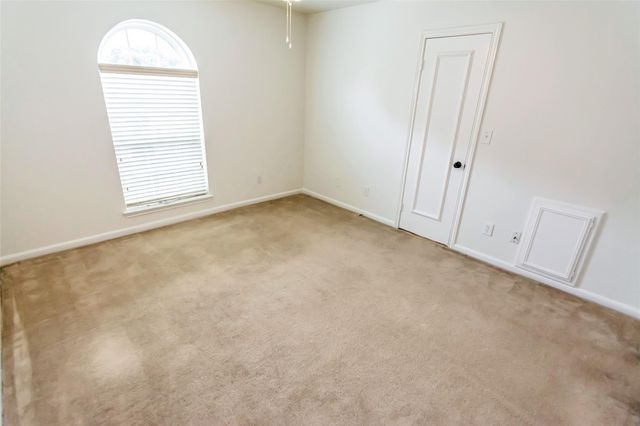 8615 La Fonte Street, Houston, TX 77024
