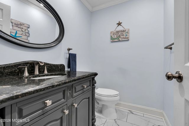 2103 Buckingham Circle, Middletown, NJ 07748