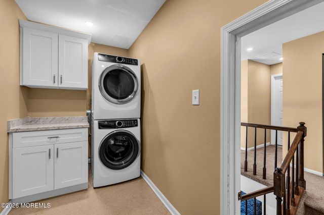 2103 Buckingham Circle, Middletown, NJ 07748