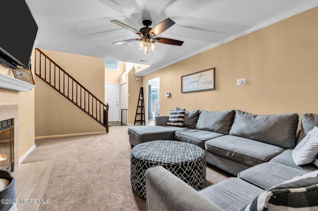 2103 Buckingham Circle, Middletown, NJ 07748