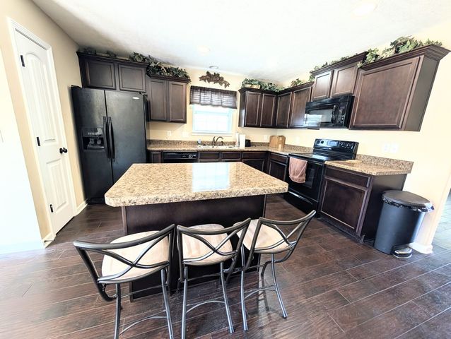 1148 Shire Dr, Antioch, TN 37013