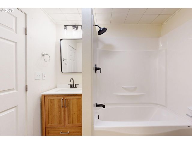 1209 Chestnut St, Milton Freewater, OR 97862