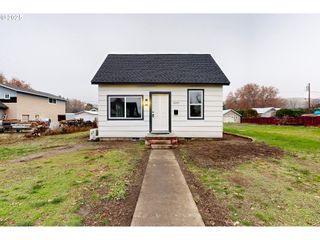 1209 Chestnut St, Milton Freewater, OR 97862