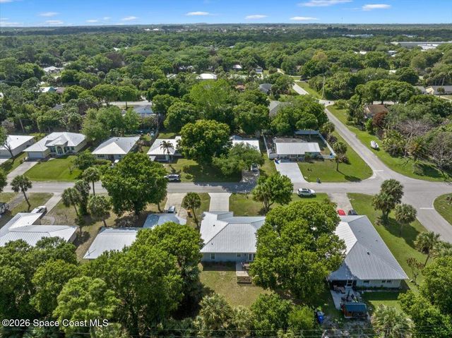 1116 33rd Avenue SW, Vero Beach, FL 32968