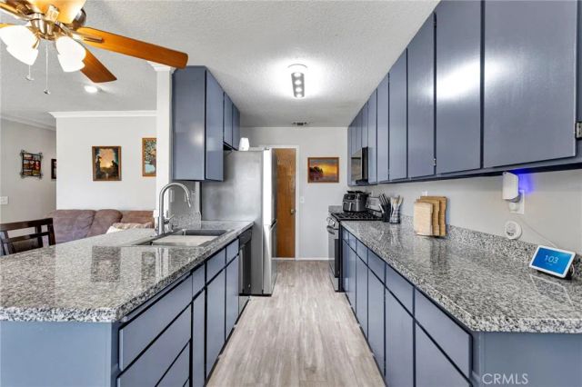 27535 Lakeview 61, Helendale, CA 92342