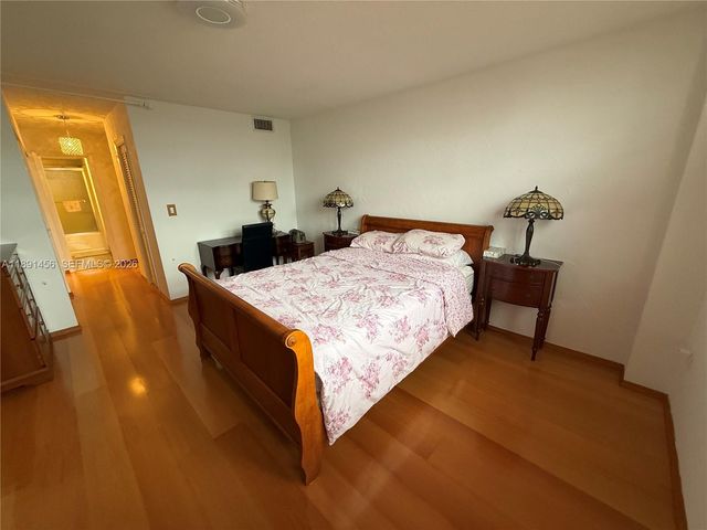 2780 NE 183rd Street 1415, Aventura, FL 33160