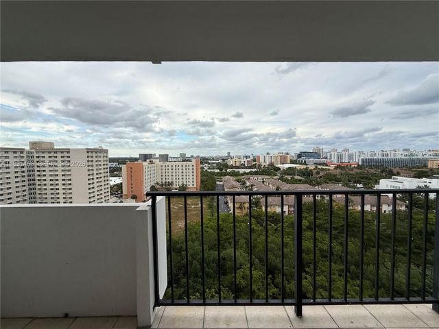 2780 NE 183rd Street 1415, Aventura, FL 33160