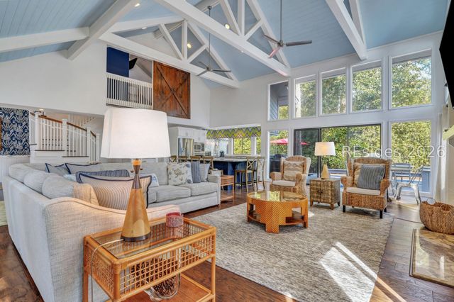 1 Laughing Gull Rd, Hilton Head Island, SC 29928