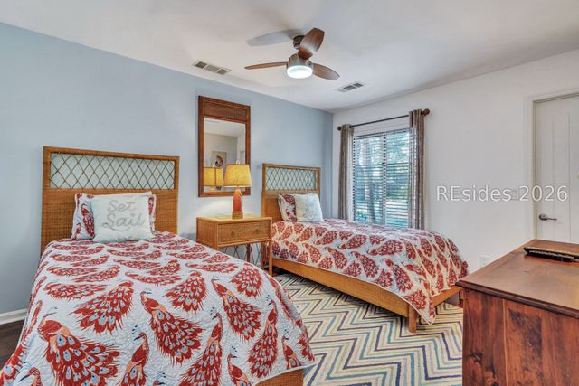 1 Laughing Gull Rd, Hilton Head Island, SC 29928