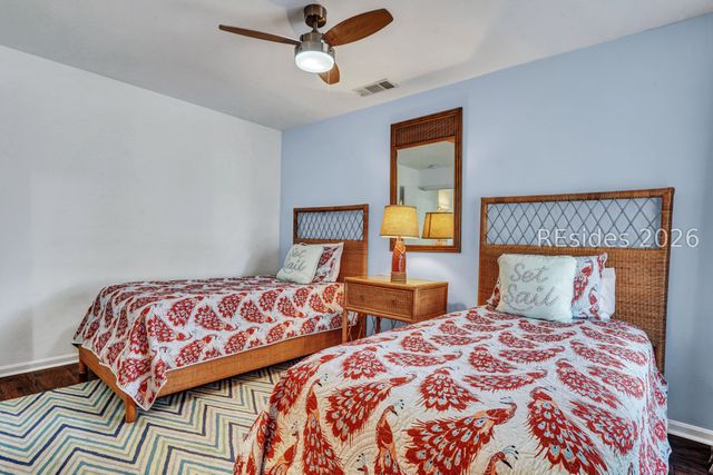 1 Laughing Gull Rd, Hilton Head Island, SC 29928