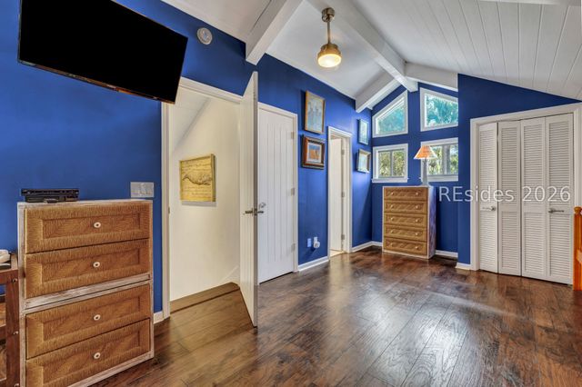 1 Laughing Gull Rd, Hilton Head Island, SC 29928