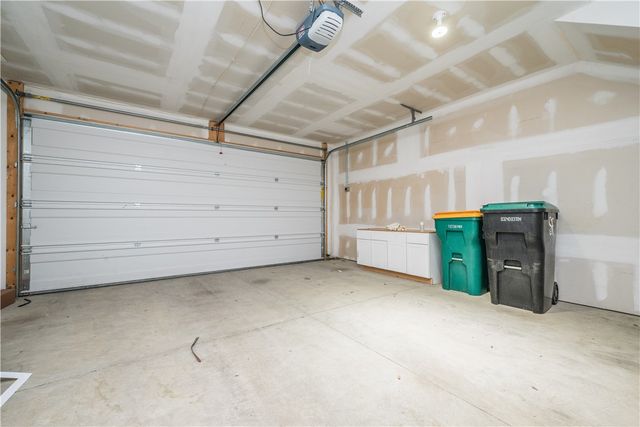 1115 Sray Ln, South Fayette, PA 15017