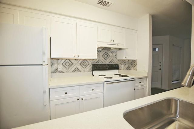 10616 Mellow Meadows DR 39a, Austin, TX 78750