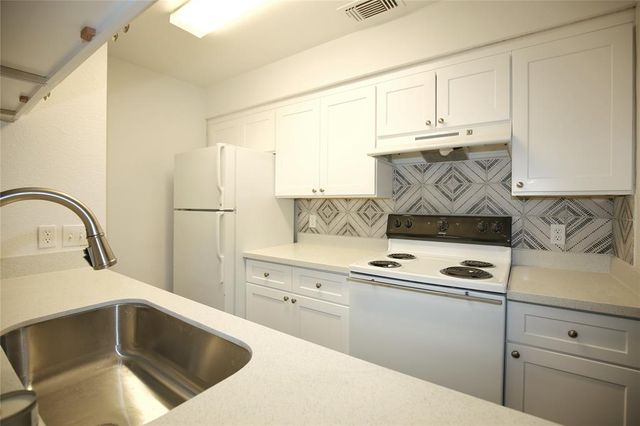 10616 Mellow Meadows DR 39a, Austin, TX 78750