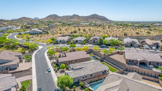9613 W STAGHORN Road, Peoria, AZ 85383
