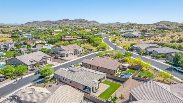9613 W STAGHORN Road, Peoria, AZ 85383