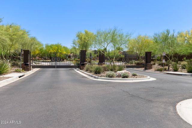 9613 W STAGHORN Road, Peoria, AZ 85383