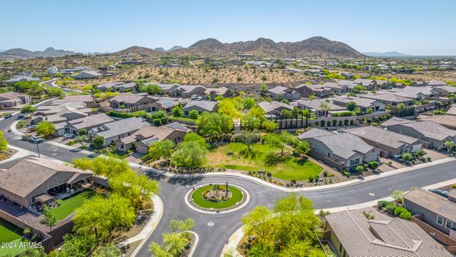 9613 W STAGHORN Road, Peoria, AZ 85383