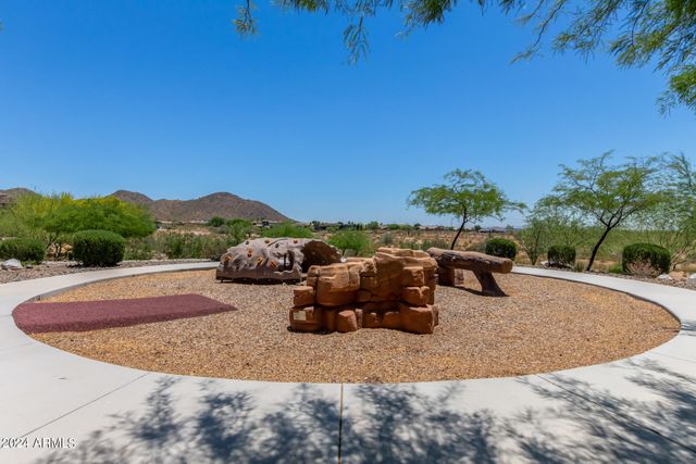 9613 W STAGHORN Road, Peoria, AZ 85383