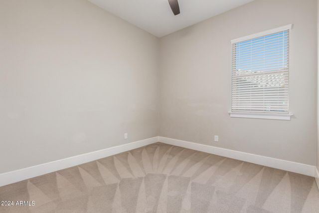 9613 W STAGHORN Road, Peoria, AZ 85383