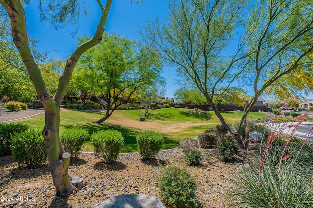 9613 W STAGHORN Road, Peoria, AZ 85383