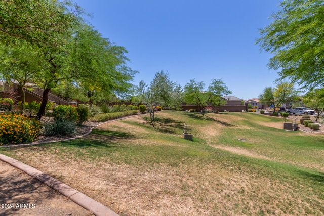 9613 W STAGHORN Road, Peoria, AZ 85383