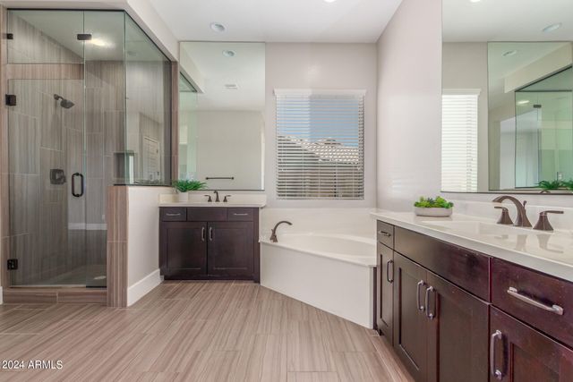 9613 W STAGHORN Road, Peoria, AZ 85383