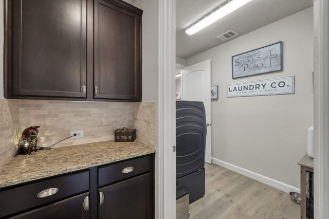 106 Gray Vervain Court, Montgomery, TX 77316