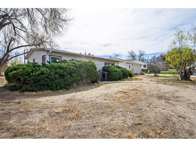 790 J Ave, Limon, CO 80828