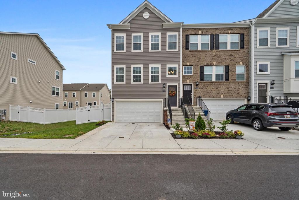 23628 HIGHLINER WAY, California, MD 20619