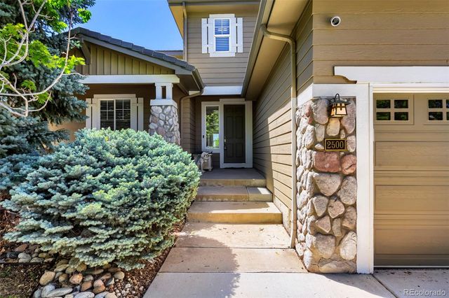 2500 Greensborough Drive, Highlands Ranch, CO 80129