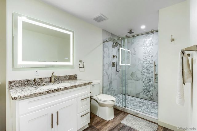 2500 Greensborough Drive, Highlands Ranch, CO 80129