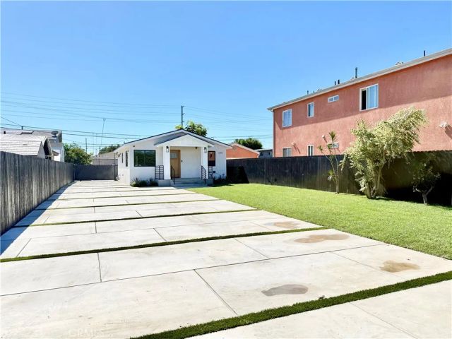 236 E E 99th, Los Angeles, CA 90003